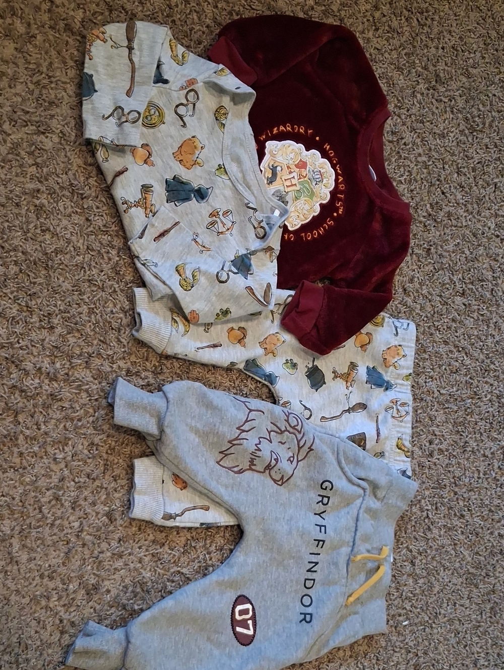 Harry Potter 18mo, 4pc Matching Set - Burgundy & Light Gray